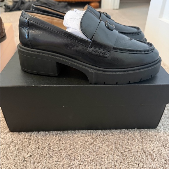 Coach Leah Loafer - Black - 7B - Worn only a few times - Picture 3 of 6